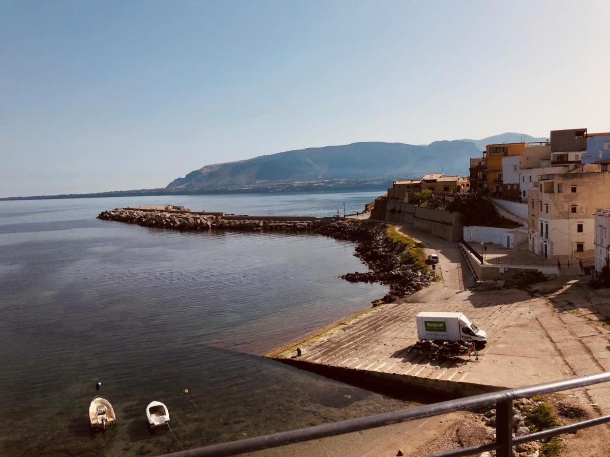 Casa Vacanza Accetta Трапето Екстериор снимка