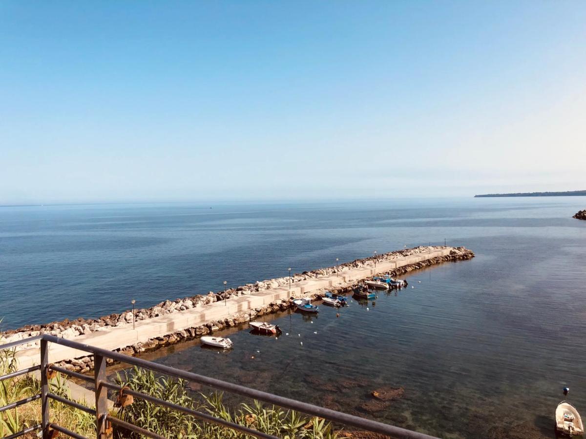 Casa Vacanza Accetta Трапето Екстериор снимка