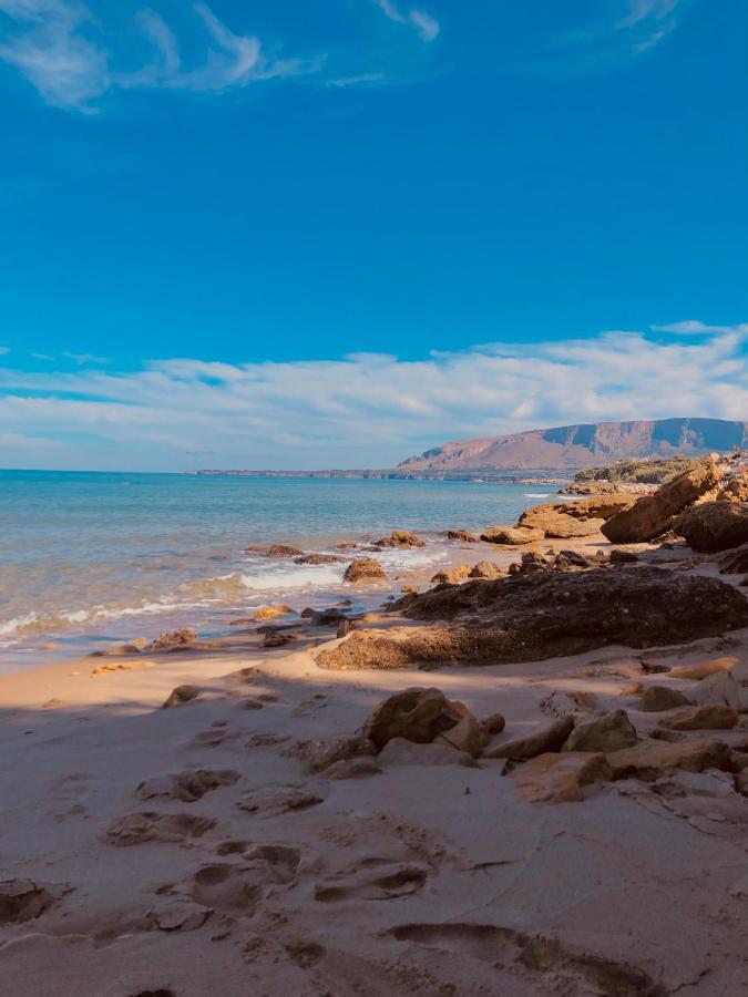Casa Vacanza Accetta Трапето Екстериор снимка